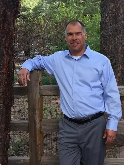 Dr. Rosales